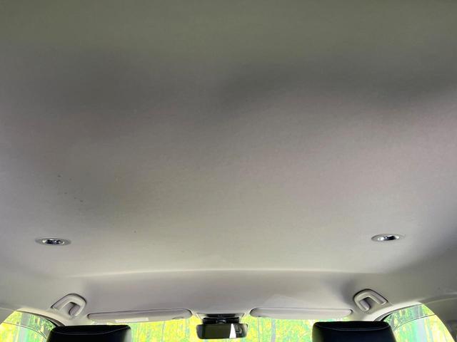 ヴェゼル ｅ：ＨＥＶ　Ｚ　バックカメラ　衝突被害軽減システム　禁煙車　電動リアゲート　ハーフレザーシート　コーナーセンサー　スマートキー　ＬＥＤヘッド　ＥＴＣ２．０　純正１８インチアルミ　オートハイビーム　車線逸脱警報（53枚目）