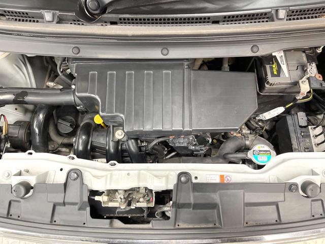 デイズルークス ハイウェイスター　ターボ　純正ＳＤナビ　全周囲カメラ　両側電動ドア　衝突被害軽減システム　禁煙車　スマートキー　ＨＩＤヘッド　ＥＴＣ　純正１５インチアルミ　オートライト　オートエアコン　Ｂｌｕｅｔｏｏｔｈ　ＣＤ（20枚目）