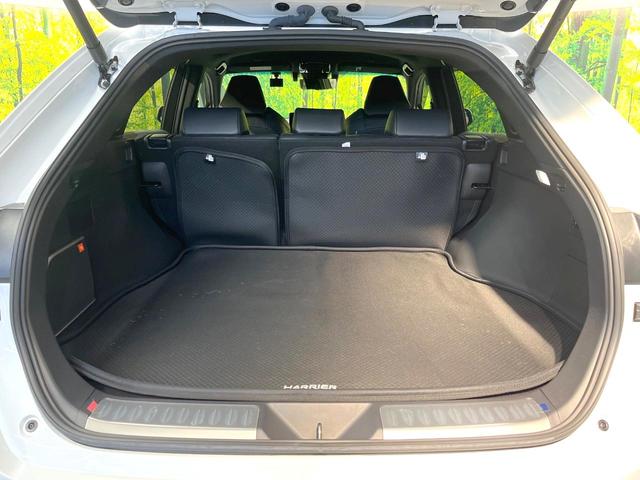 ハリアーハイブリッド Ｚ　レザーパッケージ　全周囲カメラ　メーカー１２．３インチナビ　ＪＢＬサウンド　１００Ｖ電源　衝突被害軽減システム　ＥＴＣ２．０　レーダークルーズ　革シート　禁煙車　ブラインドスポットモニター　電動リアゲート（46枚目）