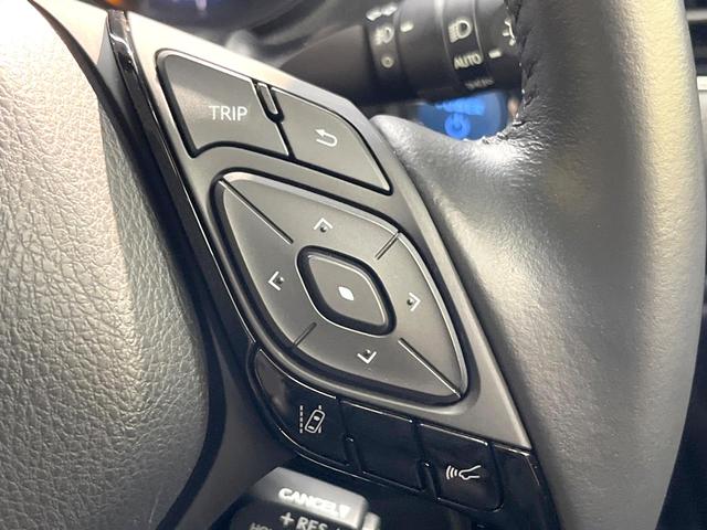 Ｃ－ＨＲ Ｇ　モード　ネロ　セーフティプラス　モデリスタエアロ　全周囲カメラ　衝突被害軽減システム　レーダークルーズ　禁煙車　ハーフレザーシート　コーナーセンサー　スマートキー　ＬＥＤヘッド　ビルトインＥＴＣ　純正１８インチアルミ（6枚目）