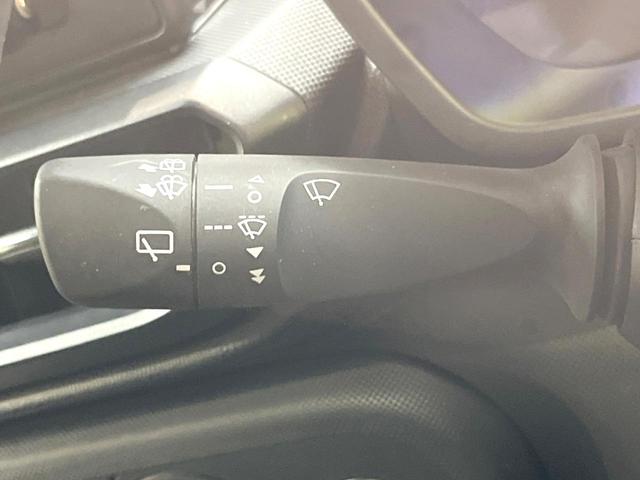 ライズ X SDナビ バックカメラ 衝突被害軽減システム 禁煙車 スマートキー LEDヘッド ビルトインETC オートハイビーム 車線逸脱警報 オートライト Bluetooth DVD再生 地デジ(32枚目)