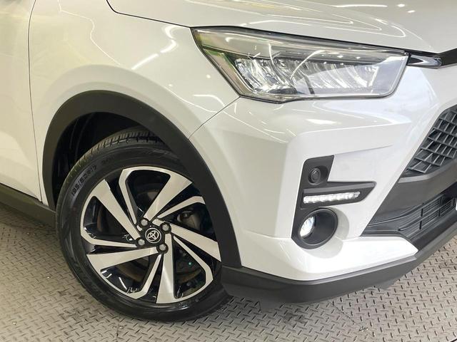 ライズ Ｚ　ＳＤナビ　バックカメラ　禁煙車　ＬＥＤヘッド　コーナーセンサー　スマートキー　オートエアコン　Ｂｌｕｅｔｏｏｔｈ　ＣＤ　ＤＶＤ再生　フルセグ　ＬＥＤフォグ（12枚目）