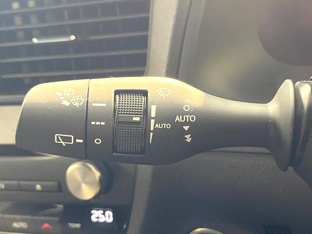 RX RX450h Fスポーツ サンルーフ メーカーナビ バックカメラ 衝突被害軽減システム レーダークルーズ 禁煙車 電動リアゲート 黒革 前席シートエアコン コーナーセンサー スマートキー LEDヘッド ビルトインETC(35枚目)