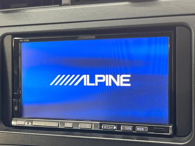 プリウス Ｓ　ＬＥＤエディション　ＨＤＤナビ　禁煙車　スマートキー　ＬＥＤヘッド　ビルトインＥＴＣ　純正１５インチアルミ　オートライト　オートエアコン　ＣＤ　ＤＶＤ再生　フルセグ（3枚目）