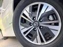 ｅ－パワー　ハイウェイスターＶ　両側電動ドア　純正９型ＳＤナビ　後席モニター　全周囲カメラ　衝突軽減装置　禁煙車　デジタルインナーミラー　ドラレコ　スマートキー　ＬＥＤヘッド　ビルトインＥＴＣ　純正１５インチアルミ　オートハイビーム（33枚目）