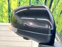 プレミアムＧ　ＨＥＶ　登録済未使用車　純正９型ディスプレイオーディオ　全周囲カメラ　衝突被害軽減システム　ハーフレザーシート　コーナーセンサー　スマートキー　ＬＥＤヘッド　オートハイビーム　車線逸脱警報　オートライト（57枚目）