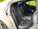 後部座席も気になるようなキズ・汚れやへたり等、大きなダメージはなく、良好な状態です。