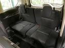3列目シートはもちろん状態良好☆大人でもゆったりと座って頂けますので、大人数でのお出かけもラクラクです♪ご家族で、気の知れた仲間で、ドライブに行くのが楽しみですね♪