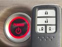 ハイブリッド・Ｇホンダセンシング　純正９型ＳＤナビ　バックカメラ　両側電動ドア　衝突被害軽減システム　禁煙車　スマートキー　ＬＥＤヘッド　ビルトインＥＴＣ　車線逸脱警報　オートライト　オートエアコン　Ｂｌｕｅｔｏｏｔｈ（35枚目）