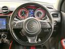 ステアリングも使用感が少なく、きれいな状態となっております♪