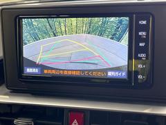 【バックカメラ】駐車時に後方がリアルタイム映像で確認できます。大型商業施設や立体駐車場での駐車時や、夜間のバック時に大活躍！運転スキルに関わらず、今や必須となった装備のひとつです！ 5