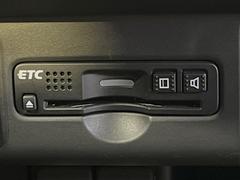 【ＥＴＣ】高速道路の料金所をストレスなく通過！話題のスポットやサービスエリアに多い「スマートIntercooler」利用時は必須のアイテムです。当店でセットアップを実施、ご納車当日からすぐにご利用いただけます！ 7