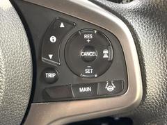 �ڥ����ץƥ��֥��롼������ȥ�����۹�®ƻϩ�Ǥ�Ĺ��Υ���Ԥ��ڤˡ�����ư��®�٤��ݤĥ��롼������ȥ����뤬�����ͷڸ������ƥ��Ϣ�Ȥ��������μ�ξ���Τ��Ƽִ֤��ݤĤ褦��®��Ĵ�ᤷ�Ƥ���ޤ����� 6