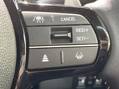 �ڥ����ץƥ��֥��롼������ȥ�����۹�®ƻϩ�Ǥ�Ĺ��Υ���Ԥ��ڤˡ�����ư��®�٤��ݤĥ��롼������ȥ����뤬�����ͷڸ������ƥ��Ϣ�Ȥ��������μ�ξ���Τ��Ƽִ֤��ݤĤ褦��®��Ĵ�ᤷ�Ƥ���ޤ����� 6