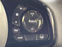 �ڥ����ץƥ��֥��롼������ȥ�����۹�®ƻϩ�Ǥ�Ĺ��Υ���Ԥ��ڤˡ�����ư��®�٤��ݤĥ��롼������ȥ����뤬�����ͷڸ������ƥ��Ϣ�Ȥ��������μ�ξ���Τ��Ƽִ֤��ݤĤ褦��®��Ĵ�ᤷ�Ƥ���ޤ����� 7