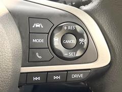 �ڥ졼�������롼������ȥ�����۹�®ƻϩ�Ǥ�Ĺ��Υ���Ԥ��ڤˡ�����ư��®�٤��ݤĥ��롼������ȥ����뤬�����ͷڸ������ƥ��Ϣ�Ȥ��������μ�ξ���Τ��Ƽִ֤��ݤĤ褦��®��Ĵ�ᤷ�Ƥ���ޤ����� 5