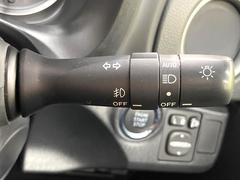 �ڥ����ȥ饤�ȡۼ�������뤵�˱����Ƽ�ư�ǥإåɥ饤�Ȥ��������������Ǥ��뵡ǽ�Ǥ����饤�Ȥ��դ�˺�졦�ä�˺��ʤɤ�̵���ʤꡢ��������ͼ�������Ԥ�¿����ȥ�ͥ��̲���������Ǥ��� 6