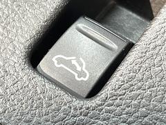 ���ڡ���ǫ������ᥫ�˥å������åդ����С����ָ��������������������ν����ʤɥ��ե��������ӥ���¿������֤Υ������ޥ�����ͥ����ơ����Υ����ӥ������åդޤǤ����̤��������� 7