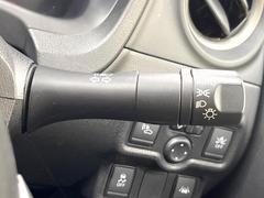 �ڥ����ȥ饤�ȡۼ�������뤵�˱����Ƽ�ư�ǥإåɥ饤�Ȥ��������������Ǥ��뵡ǽ�Ǥ����饤�Ȥ��դ�˺�졦�ä�˺��ʤɤ�̵���ʤꡢ��������ͼ�������Ԥ�¿����ȥ�ͥ��̲���������Ǥ��� 7