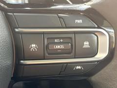 �ڥ����ץƥ��֥��롼������ȥ�����۹�®ƻϩ�Ǥ�Ĺ��Υ���Ԥ��ڤˡ�����ư��®�٤��ݤĥ��롼������ȥ����뤬�����ͷڸ������ƥ��Ϣ�Ȥ��������μ�ξ���Τ��Ƽִ֤��ݤĤ褦��®��Ĵ�ᤷ�Ƥ���ޤ����� 7