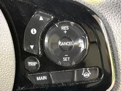 �ڥ����ץƥ��֥��롼������ȥ�����۹�®ƻϩ�Ǥ�Ĺ��Υ���Ԥ��ڤˡ�����ư��®�٤��ݤĥ��롼������ȥ����뤬�����ͷڸ������ƥ��Ϣ�Ȥ��������μ�ξ���Τ��Ƽִ֤��ݤĤ褦��®��Ĵ�ᤷ�Ƥ���ޤ����� 7