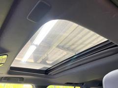 �ڥ���롼�աۥܥ���ҤȤĤǳ��Ĳ�ǽ�����������äפ�Υ���롼�դ����夵��Ƥ��ޤ��������������������줿��ʿ���ڤ���ʳ��ˤ⡢��ɤߤ����ʼ���ζ������ñ�˴����Ǥ��Ʋ�Ŭ�Ǥ��� 5