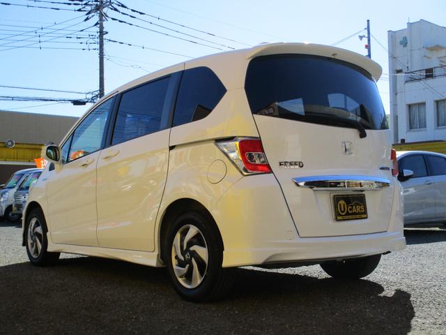 フリードハイブリッド ジャストセレクション　純正ＳＤナビ　バックカメラ　ＥＴＣ　フルセグ　両側自動スライド　オートクルーズ　フリップダウンモニター（4枚目）