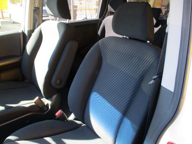 フリードハイブリッド ジャストセレクション　純正ＳＤナビ　バックカメラ　ＥＴＣ　フルセグ　両側自動スライド　オートクルーズ　フリップダウンモニター（14枚目）