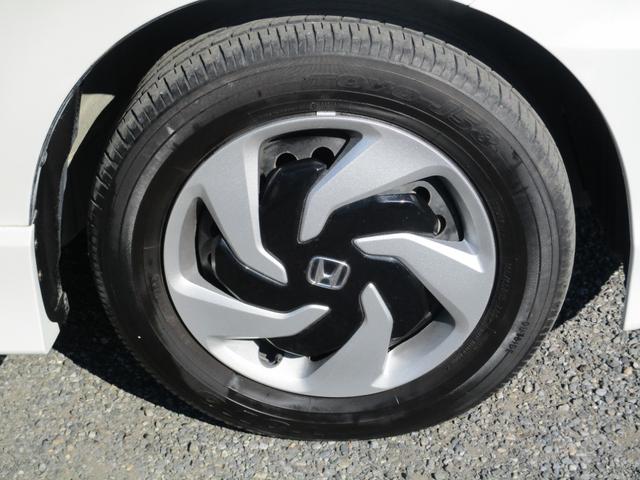 フリードハイブリッド ジャストセレクション　純正ＳＤナビ　バックカメラ　ＥＴＣ　フルセグ　両側自動スライド　オートクルーズ　フリップダウンモニター（32枚目）