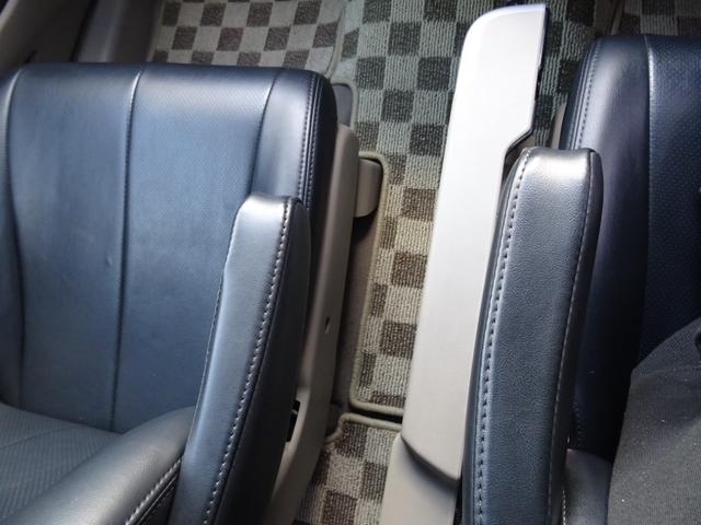 オデッセイ Mエアロパッケージ TEIN車高調/ストラーダカーナビ/フルセグ/バックカメラ/ETC/ドラレコ前後/リアスポイラー/スマートキー×2(27枚目)