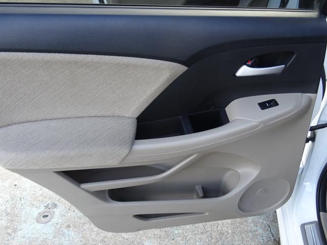 オデッセイ Mエアロパッケージ TEIN車高調/ストラーダカーナビ/フルセグ/バックカメラ/ETC/ドラレコ前後/リアスポイラー/スマートキー×2(44枚目)