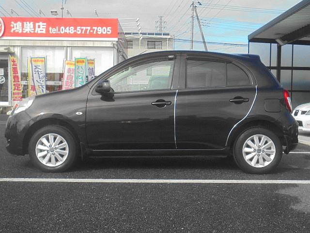 マーチ ボレロ　純正ナビ　フルセグ　バックモニター　ＥＴＣ　アイドリングストップ　インテリキー　プッシュスタート　純正アルミ　寒冷地仕様　盗難防止システム　衝突安全ボディ　エアバッグ　エアコン　パワーステアリング（5枚目）