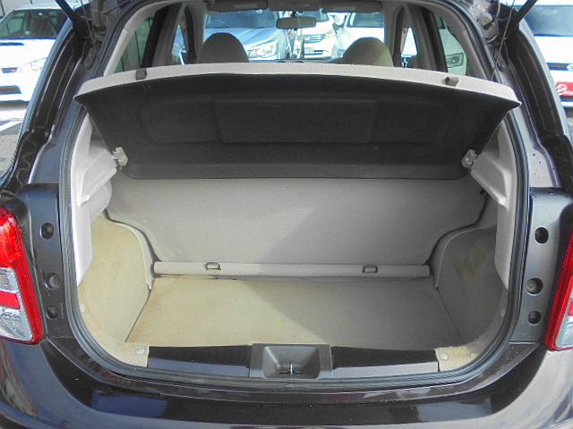 マーチ ボレロ　純正ナビ　フルセグ　バックモニター　ＥＴＣ　アイドリングストップ　インテリキー　プッシュスタート　純正アルミ　寒冷地仕様　盗難防止システム　衝突安全ボディ　エアバッグ　エアコン　パワーステアリング（18枚目）