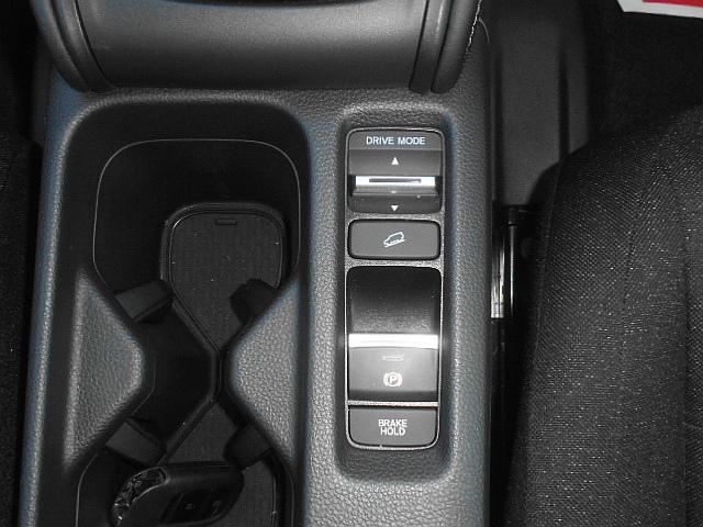 ヴェゼル ｅ：ＨＥＶ　Ｘ　ワンオーナー　純８インチディスプレイオーディオ　バックモニター　ホンダセンシング　レーダークルコン　ＬＤＡ　コーナーセンサー　純前後ドラレコ　パドルシフト　ＶＳＣ　純ＥＴＣ　純１６アルミ（23枚目）