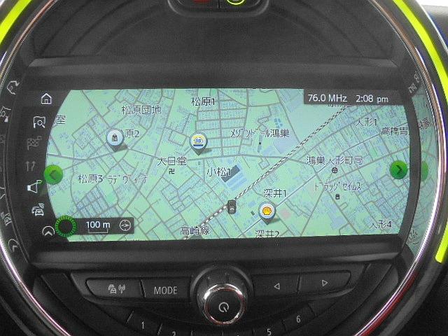 MINI クーパーSD ユアーズパッケージ 専用内装・レザーステア・黒革シート アロイ18アルミ インテリジェントセイフティ ナビ Bモニター ETC2.0 カメラベースクルコン PDC DSC Pアシスト シートヒーター(10枚目)