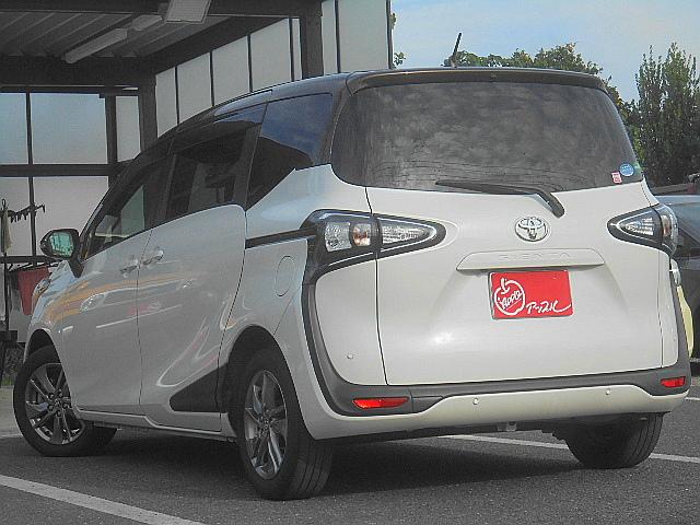 シエンタ ファンベースＧ　パールツートン　純ＳＤナビ　フルセグ　全方位カメラ　セーフティセンス　両側パワースライドドア　前後ドラレコ　スマートキー　プッシュスタート　アイドリングストップ　純１５アルミ（9枚目）