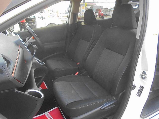 シエンタ ファンベースＧ　パールツートン　純ＳＤナビ　フルセグ　全方位カメラ　セーフティセンス　両側パワースライドドア　前後ドラレコ　スマートキー　プッシュスタート　アイドリングストップ　純１５アルミ（13枚目）