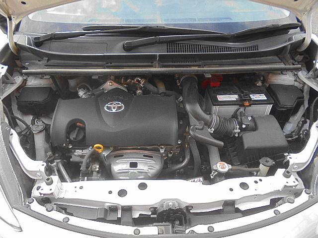 シエンタ ファンベースＧ　パールツートン　純ＳＤナビ　フルセグ　全方位カメラ　セーフティセンス　両側パワースライドドア　前後ドラレコ　スマートキー　プッシュスタート　アイドリングストップ　純１５アルミ（17枚目）