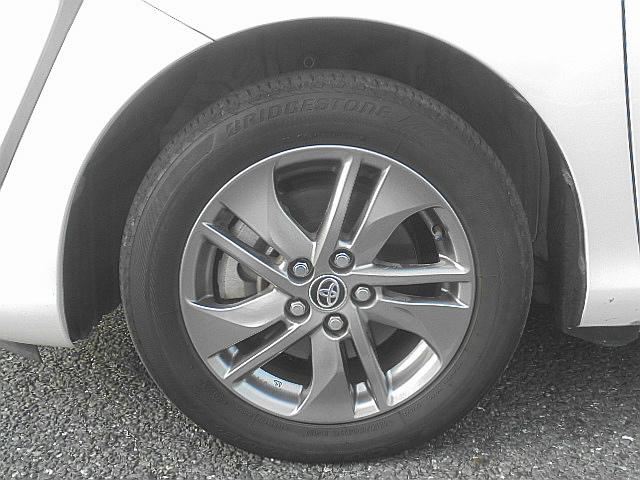 シエンタ ファンベースＧ　パールツートン　純ＳＤナビ　フルセグ　全方位カメラ　セーフティセンス　両側パワースライドドア　前後ドラレコ　スマートキー　プッシュスタート　アイドリングストップ　純１５アルミ（19枚目）