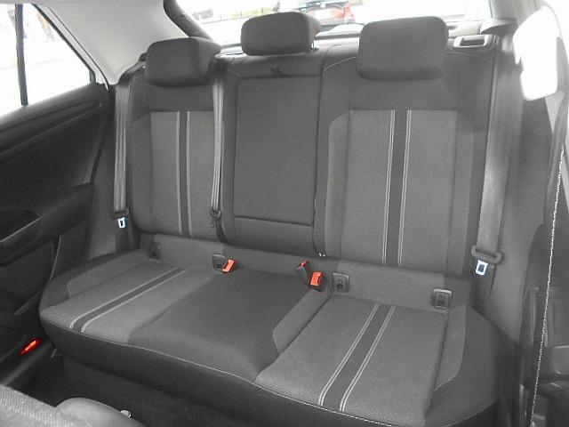 Ｔ－ロック ＴＤＩ　スタイルデザインパッケージ　エマージェンシーブレーキ　プリクラッシュ　レーンキープアシスト　ブラインドスポットディテクション　歩行者検知　ＡＣＣ　パークディスタンス　Ｐアシスト　ＥＳＣ　ＬＥＤヘッド　Ｐバックドア　純ナビＢモニタ（14枚目）