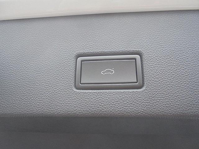 Ｔ－ロック ＴＤＩ　スタイルデザインパッケージ　エマージェンシーブレーキ　プリクラッシュ　レーンキープアシスト　ブラインドスポットディテクション　歩行者検知　ＡＣＣ　パークディスタンス　Ｐアシスト　ＥＳＣ　ＬＥＤヘッド　Ｐバックドア　純ナビＢモニタ（26枚目）