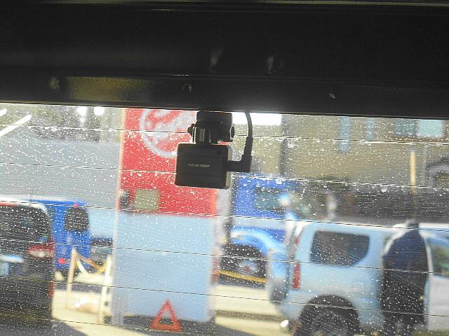 ジムニーシエラ JC ワンオーナー DOP8インチナビ フルセグ バックモニター レーダーセーフティ クルコン LDA VSC オートエアコン 前後ドラレコ シートヒーター スマートキー プッシュスタート マッドガード(29枚目)