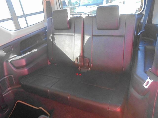 ジムニー ランドベンチャー　イクリプスナビ　フルセグ　マッドガード　パートタイム４ＷＤ　黒半革シート　Ｄ席シートヒーター　キーレス　フォグ　ミラーヒーター　純１６アルミ　Ｍ＋Ｓタイヤ　フロアマット　ドアバイザー（14枚目）