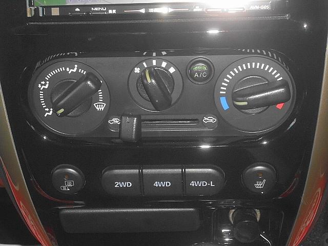 ジムニー ランドベンチャー　イクリプスナビ　フルセグ　マッドガード　パートタイム４ＷＤ　黒半革シート　Ｄ席シートヒーター　キーレス　フォグ　ミラーヒーター　純１６アルミ　Ｍ＋Ｓタイヤ　フロアマット　ドアバイザー（22枚目）