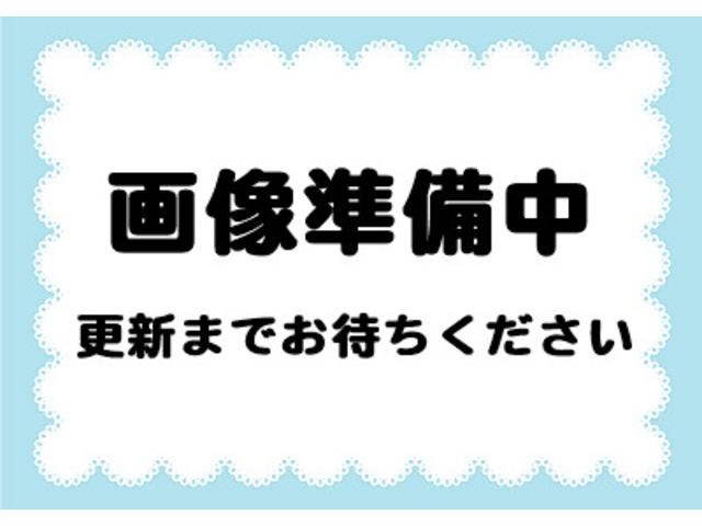 ハイブリッドＺ・ホンダセンシング　ワンオーナー　ＥＴＣ　バックカメラ　オートクルーズコントロール　衝突被害軽減システム　ナビ　ＴＶ　ＬＥＤヘッドランプ　アルミホイール　スマートキー　アイドリングストップ　シートヒーター(76枚目)