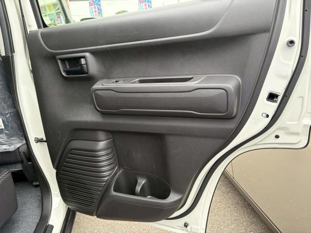 ハスラー ハイブリッドＧ　クリアランスソナー　オートクルーズコントロール　レーンアシスト　衝突被害軽減システム　ＬＥＤヘッドランプ　スマートキー　アイドリングストップ　電動格納ミラー　シートヒーター　ＣＶＴ　盗難防止システム（25枚目）