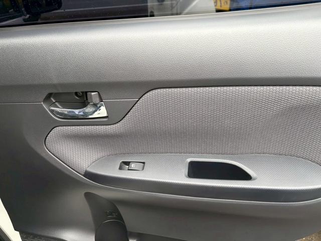 ムーヴ カスタム RS ハイパーSAII ETC 衝突被害軽減システム LEDヘッドランプ スマートキー アイドリングストップ 電動格納ミラー ベンチシート CVT 盗難防止システム ABS ESC アルミホイール 衝突安全ボディ エアコン(18枚目)