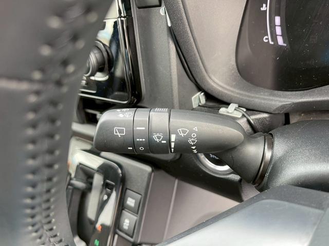 シエンタ Z ドライブレコーダー バックカメラ ナビ オートクルーズコントロール レーンアシスト 衝突被害軽減システム 両側電動スライドドア LEDヘッドランプ スマートキー CVT アルミホイール USB 記録簿(38枚目)