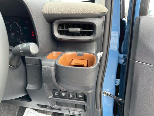 シエンタ Z ドライブレコーダー バックカメラ ナビ オートクルーズコントロール レーンアシスト 衝突被害軽減システム 両側電動スライドドア LEDヘッドランプ スマートキー CVT アルミホイール USB 記録簿(42枚目)