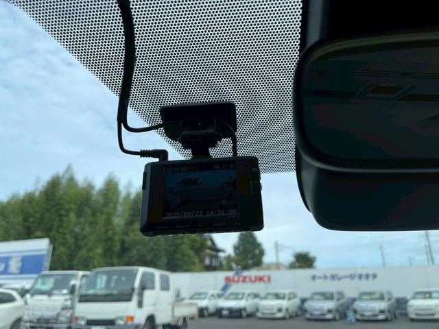 シエンタ Z ドライブレコーダー バックカメラ ナビ オートクルーズコントロール レーンアシスト 衝突被害軽減システム 両側電動スライドドア LEDヘッドランプ スマートキー CVT アルミホイール USB 記録簿(62枚目)